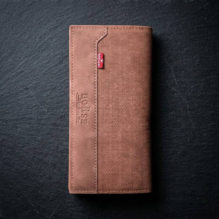 Horse Design Wallet – Stylish Slim Wallet with Durable Material and Card Storage